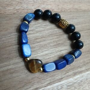 Blue and Black Beaded Bracelet with Gold Accent